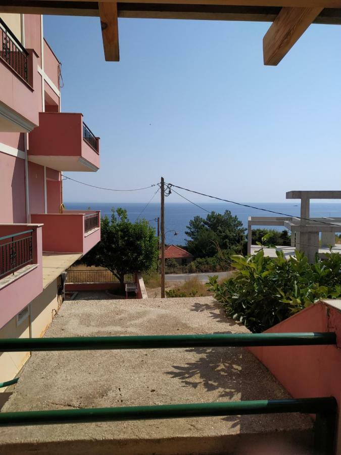 Dioni Studios & Apartments Poros  Buitenkant foto
